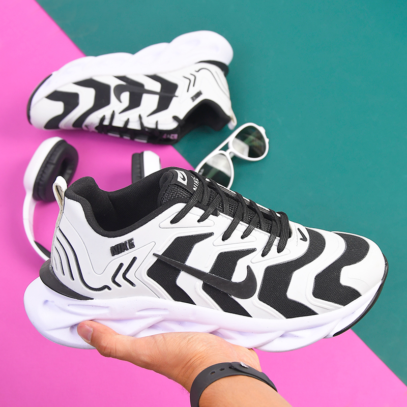 کفش مردانهNike سفید مدلAraz