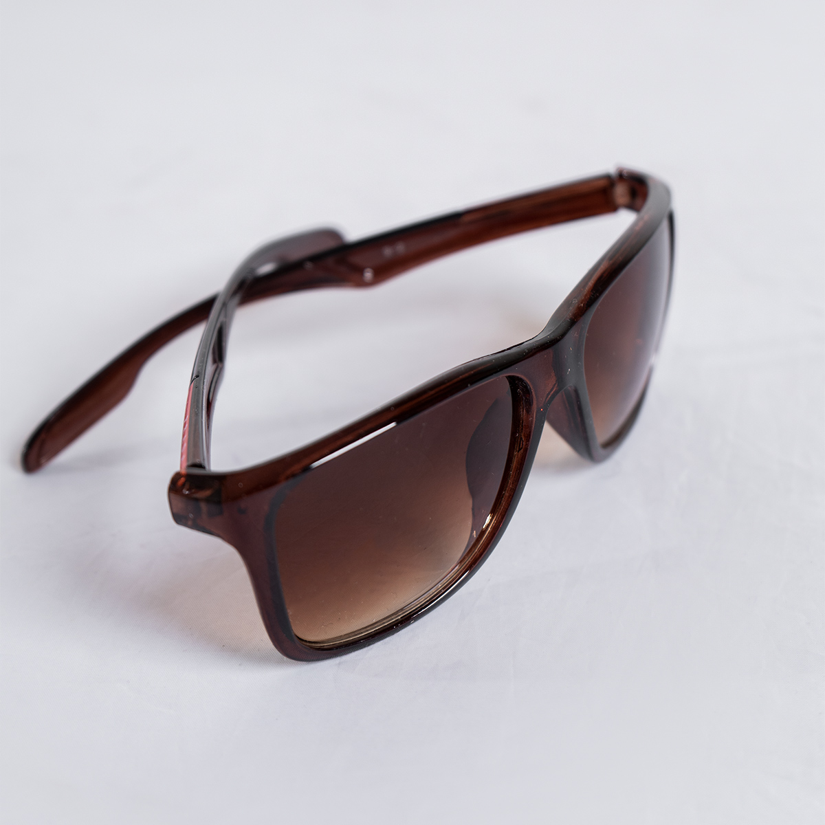 عينك آفتابي Prada مردانه قهوه اي مدل Makan