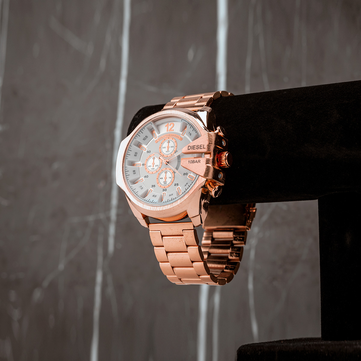 ساعت مچی DIESEL مردانه رزگلد صفحه سفید مدل U700