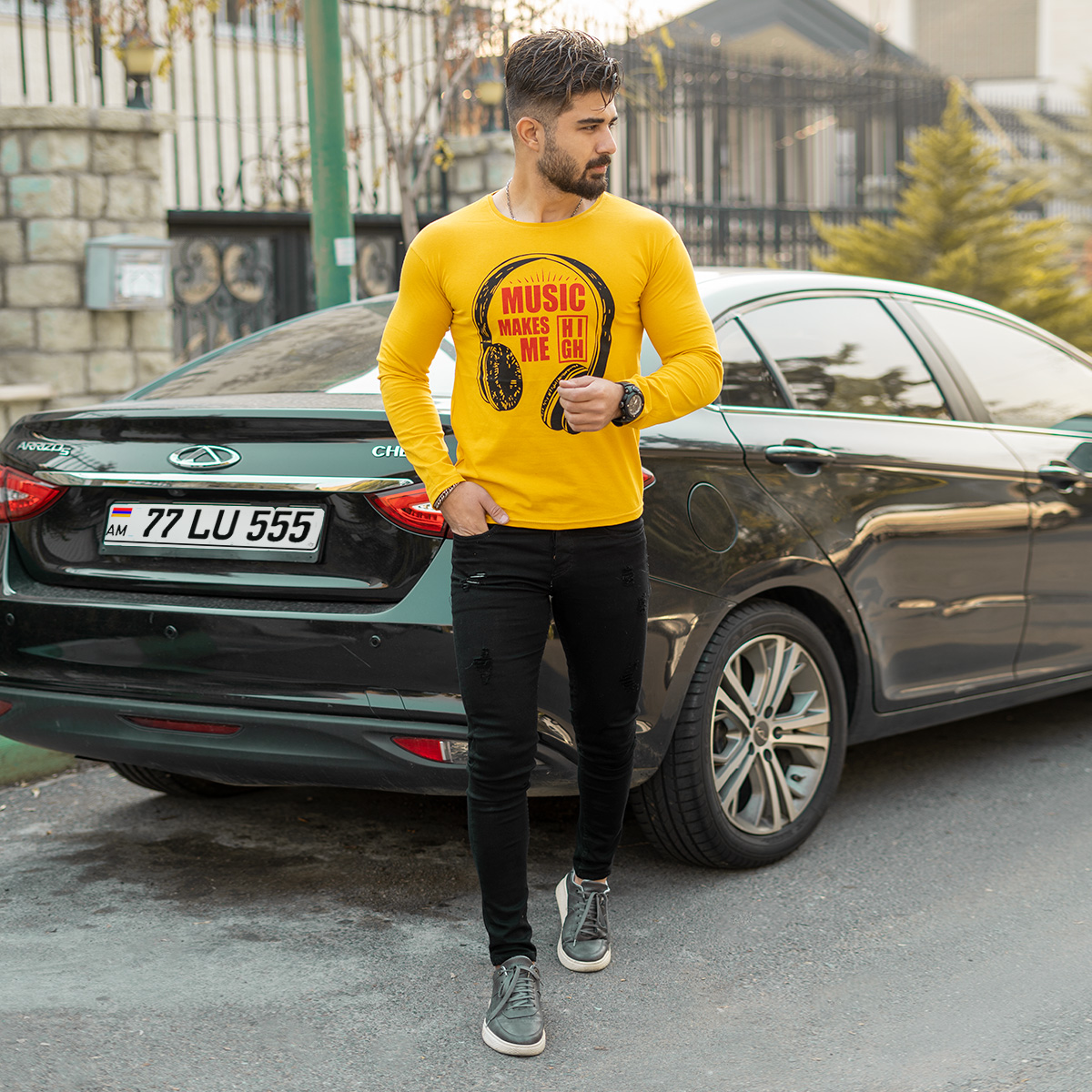 تیشرت آستین بلند مردانه طرح هدست زرد مدل O22