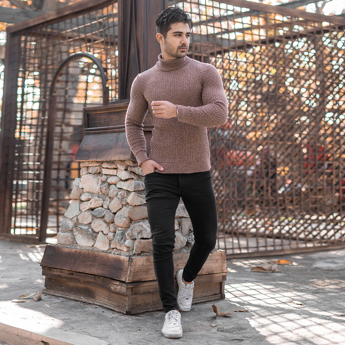 پلیور یقه اسکی مردانه قهوه ای مدل Oktav
