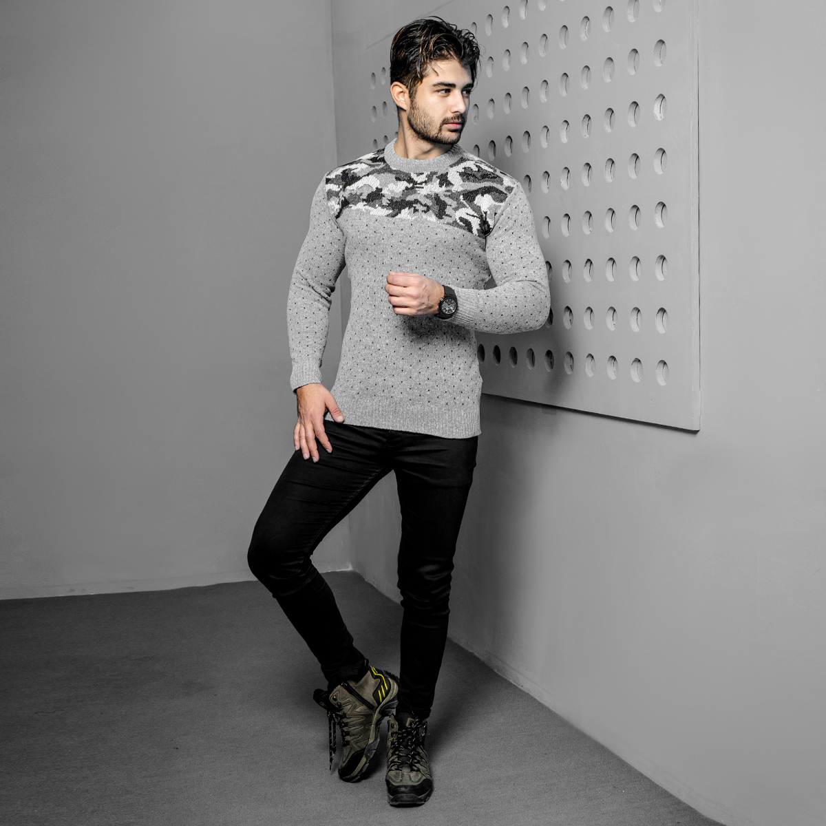 پلیور بافت مردانه طوسی روشن طرح چریکی مدلLando