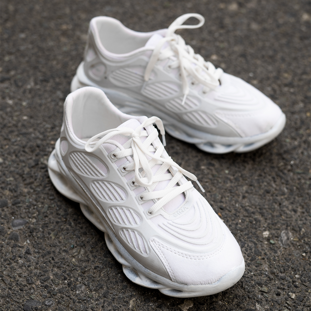 کفش ورزشی دخترانه سفید مدل Sanam