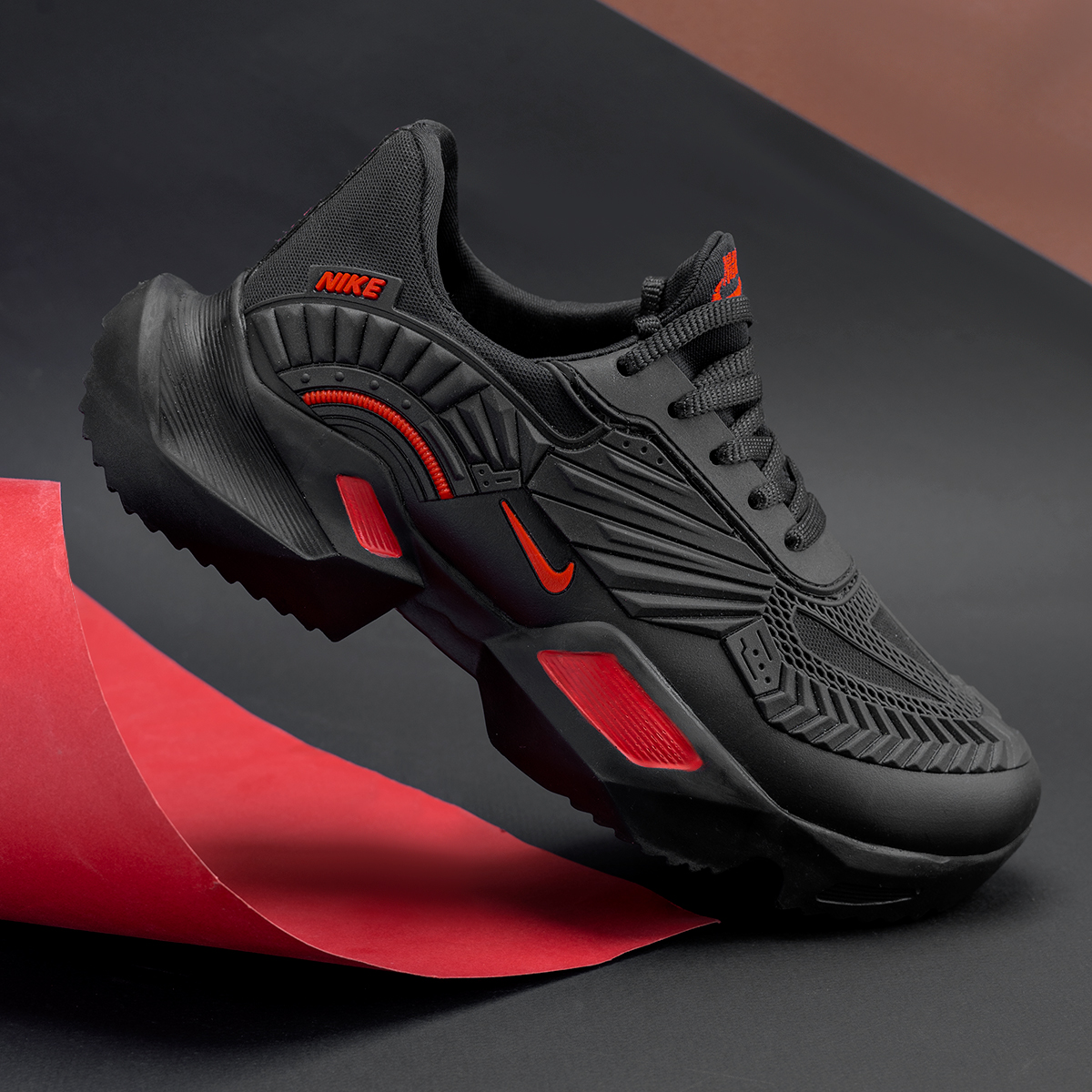 کفش مردانه نایک مشکی قرمز مدل FANTON