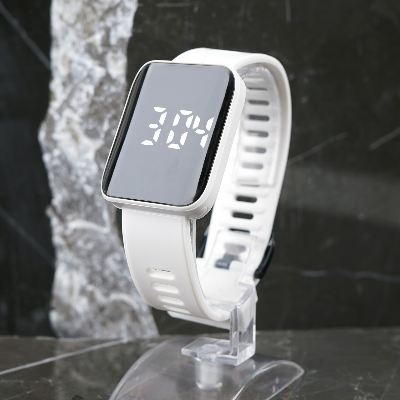 ساعتLED سفید مدل W330