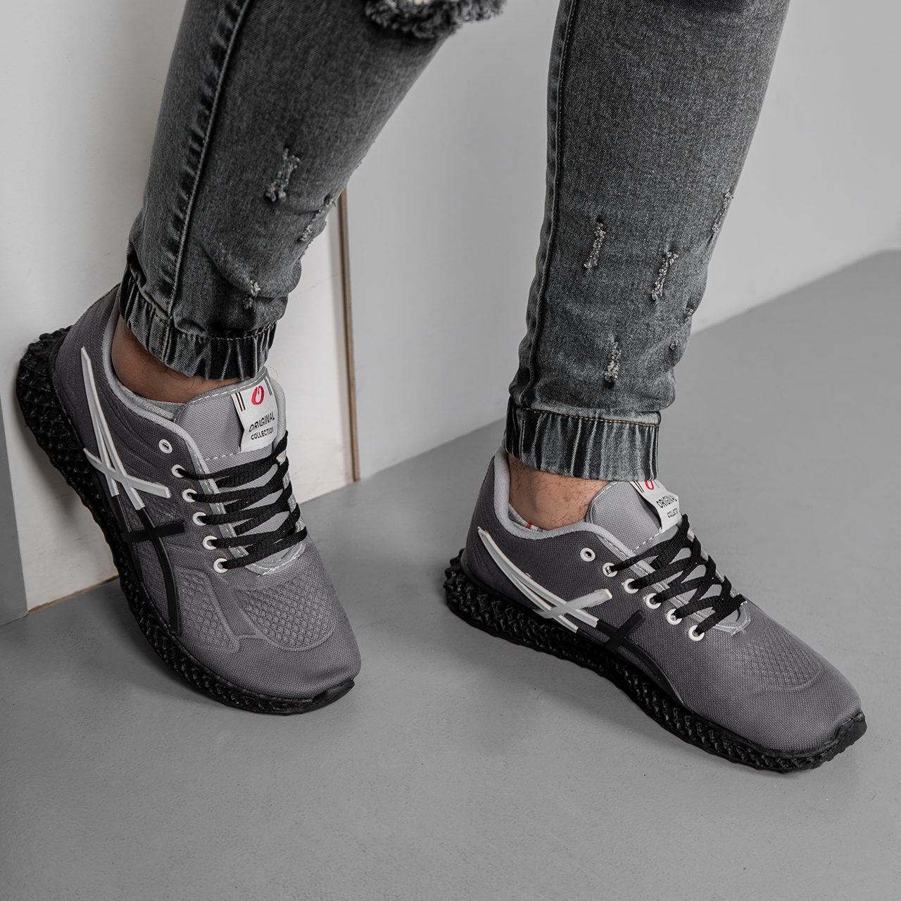 کفش ورزشی مردانه(T) اسیکس خاکستری مدل Nardin