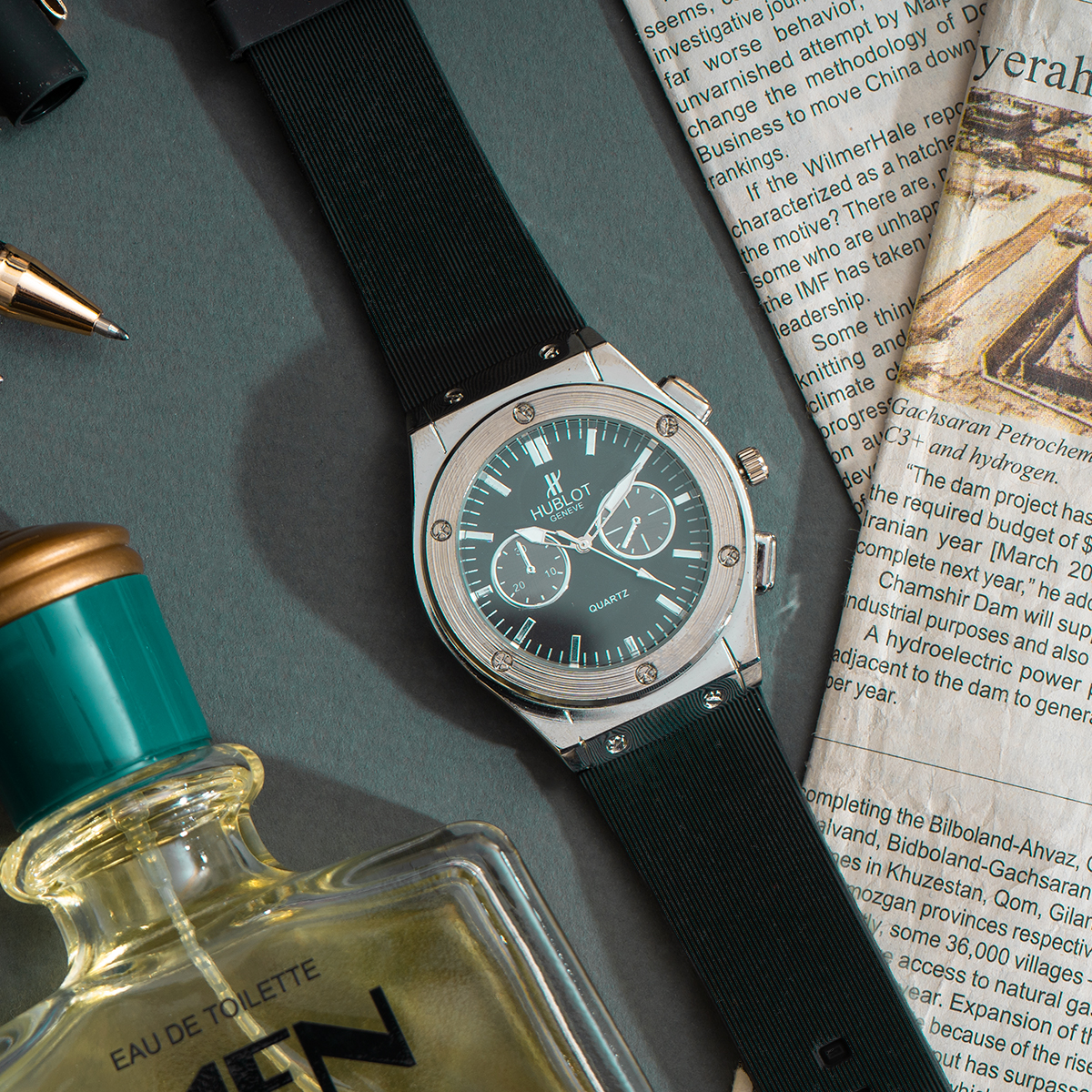ساعت مچی Hublotنقره ای صفحه مشکی مدل C70
