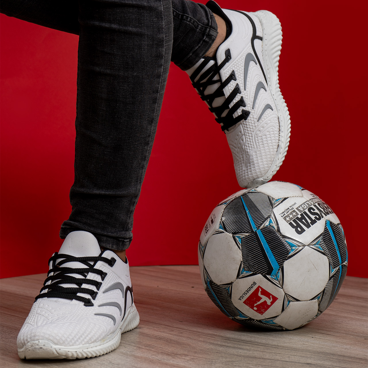 کفش ورزشی سفید طوسی مردانه مدل R76