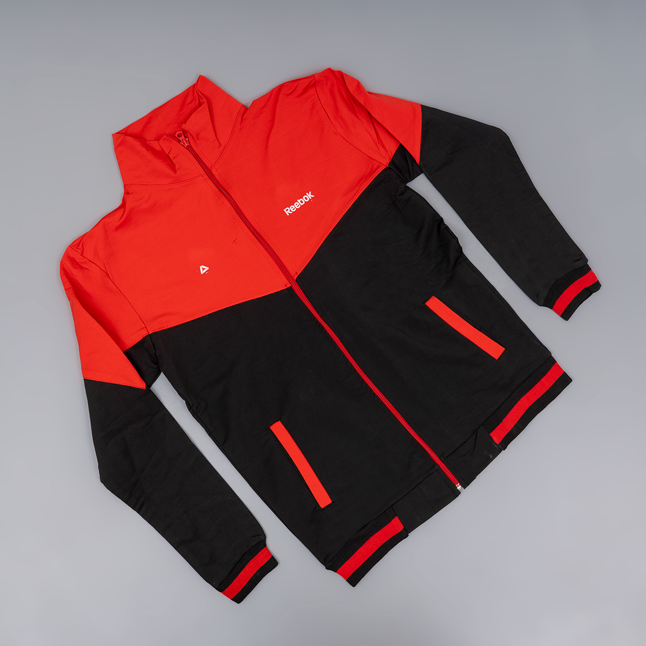 سویشرت مردانه ریبوک قرمز مشکی مدل X139