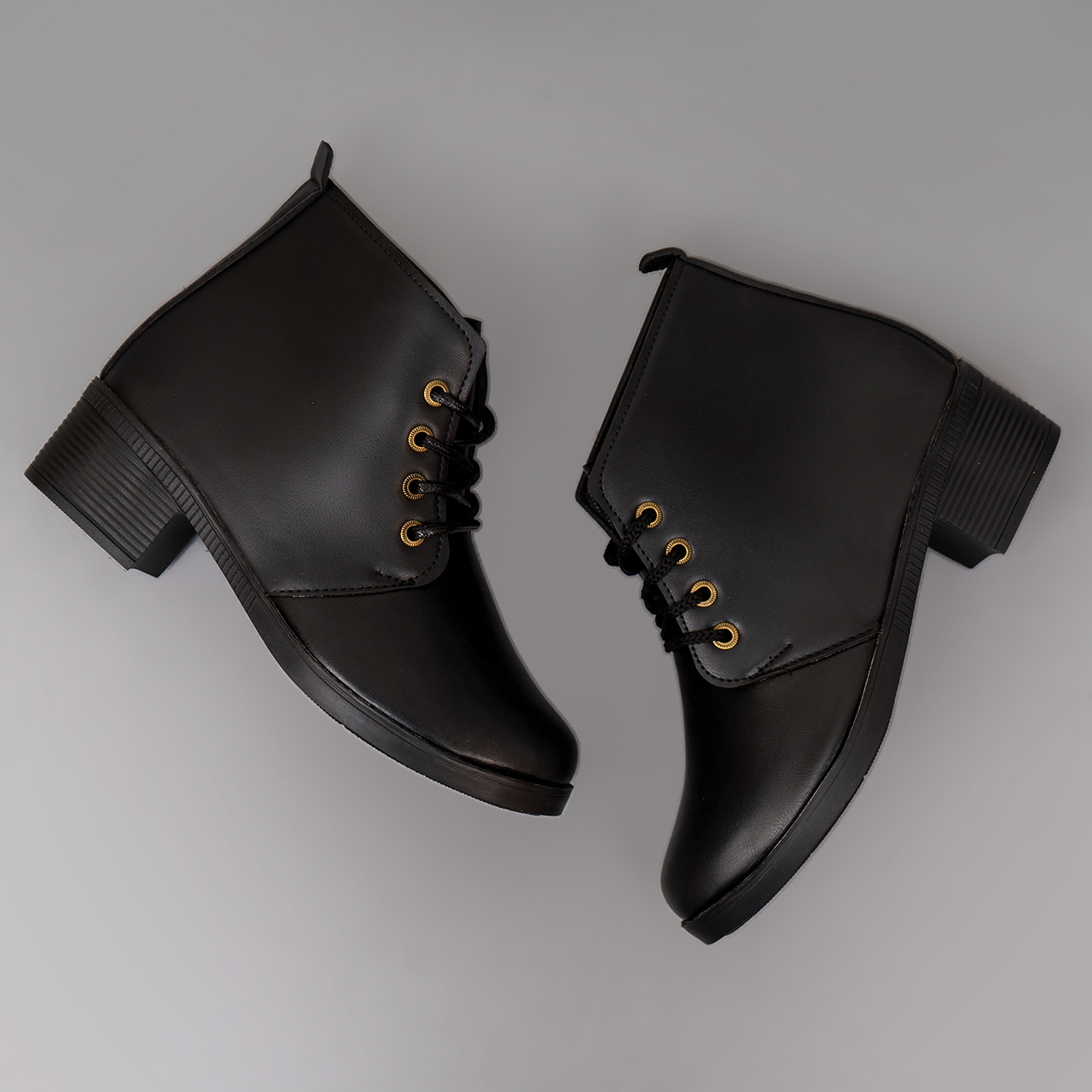 نیم بوت مشکی زنانه مدل X297