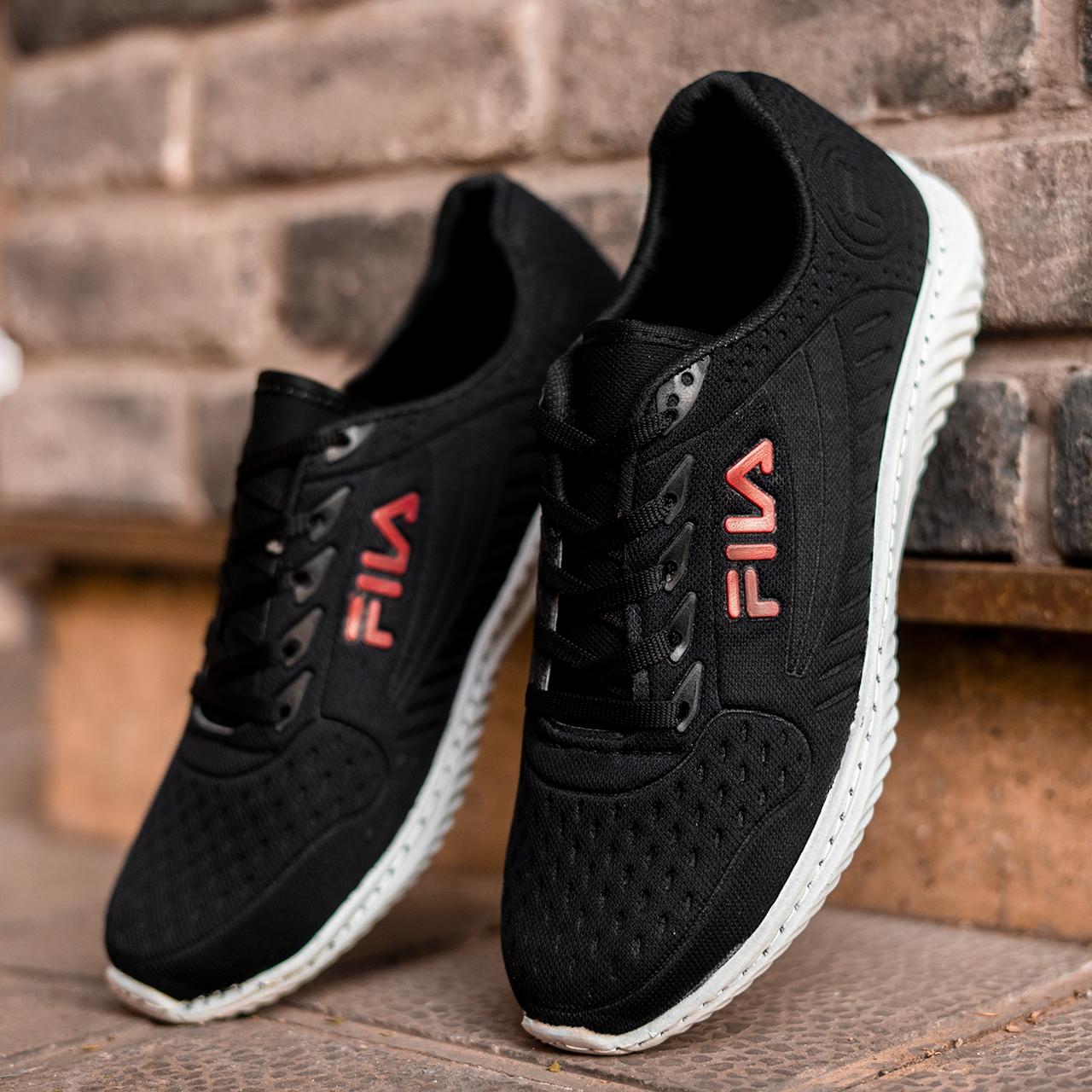 کفش ورزشی (T) مردانه فیلا مشکی مدل A13