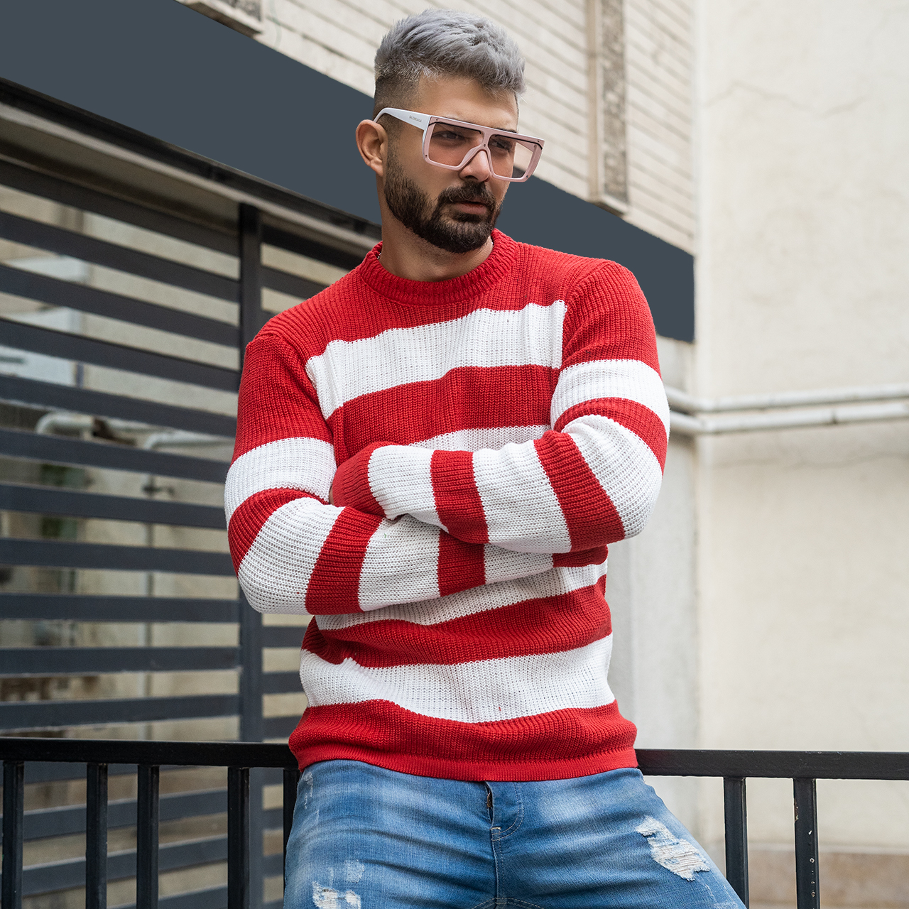 پلیور مردانه راه راه سفید قرمز مدل Mahyad
