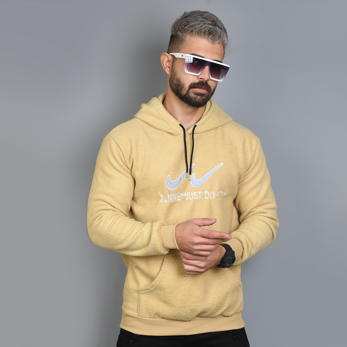 هودی مردانه کرم 2Nike مدل kavalo