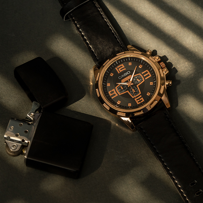 ساعت مچی Casio مشکی طلایی مدل E305