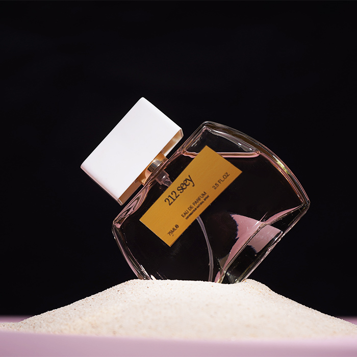 ادکلن زنانه مدل 212 Seey