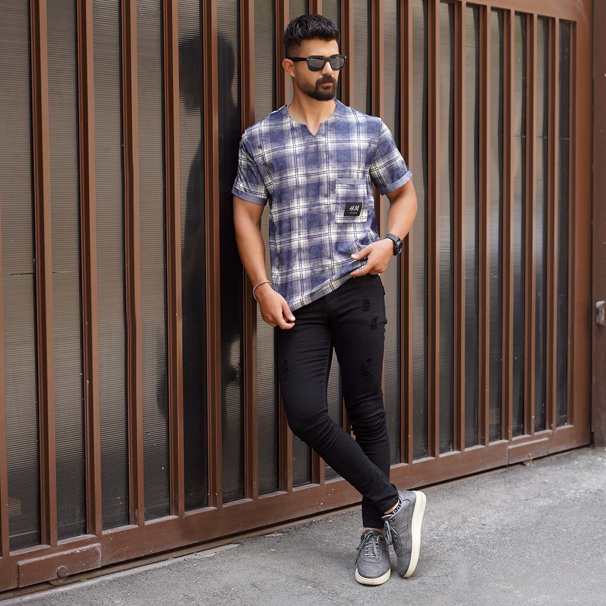 تیشرت مردانه طوسی مدل Artian