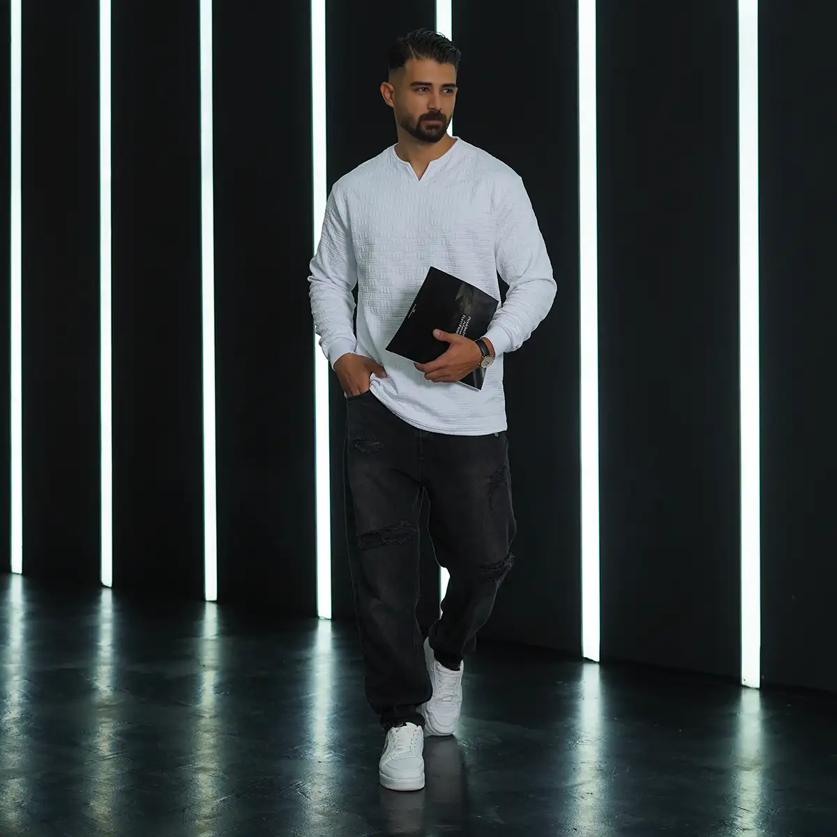 بلوز مردانه سفید مدل Q99