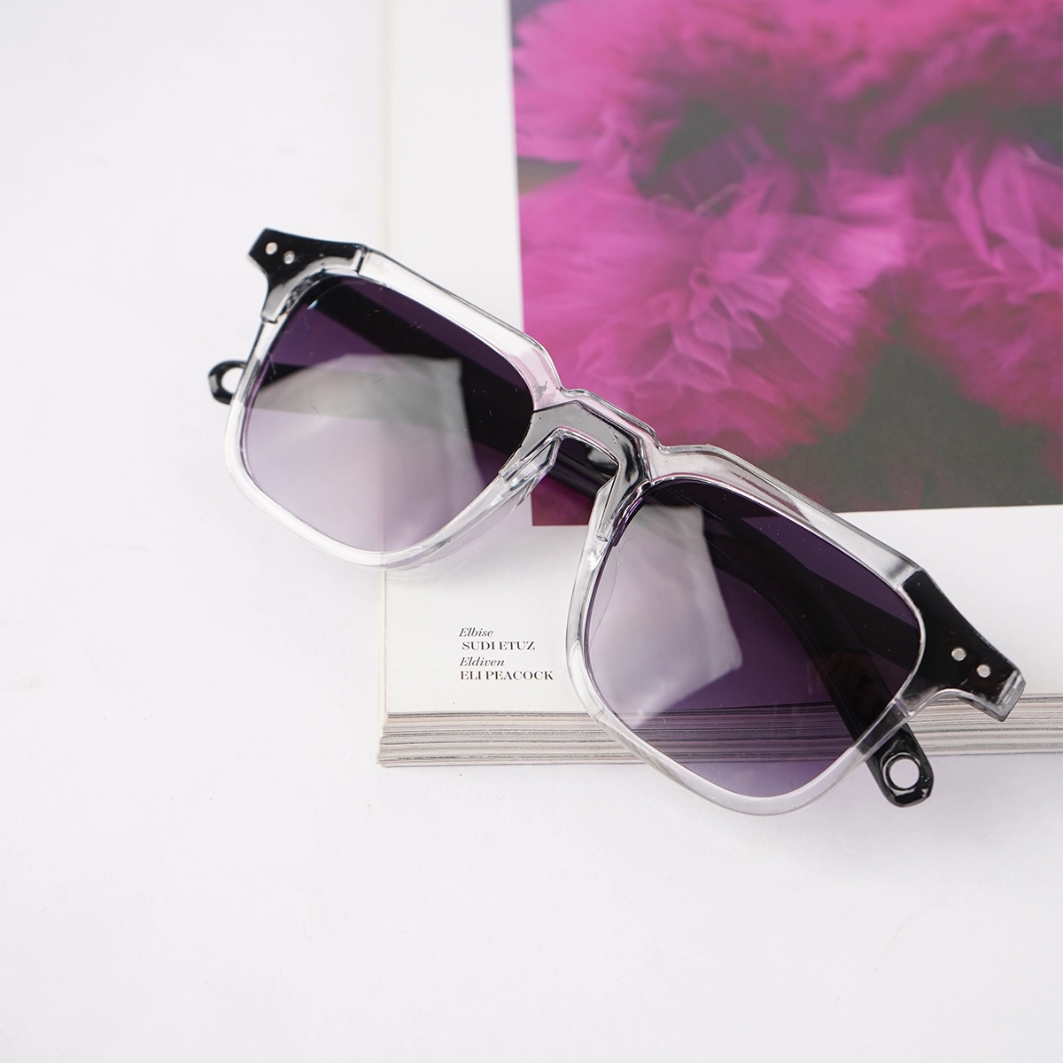 عینک آفتابی فریم شیشه ای مدل rumanah