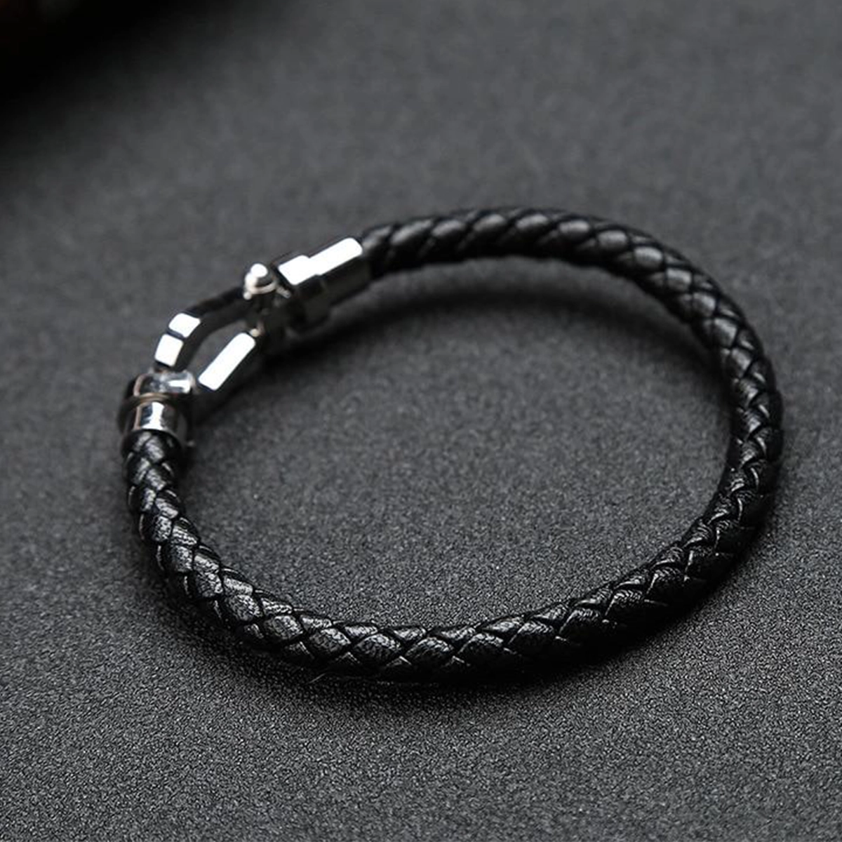 دستبند مردانه مشکی مدل طنابی