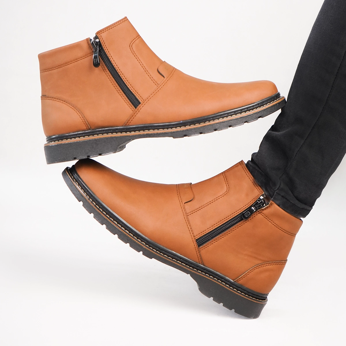 نیم بوت قهوه ای مردانه مدل Farzam