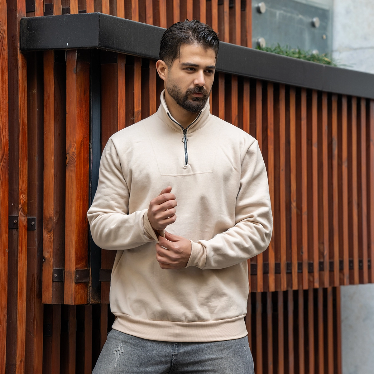 هودی نیم زیپ مردانه کرم مدل Shobin