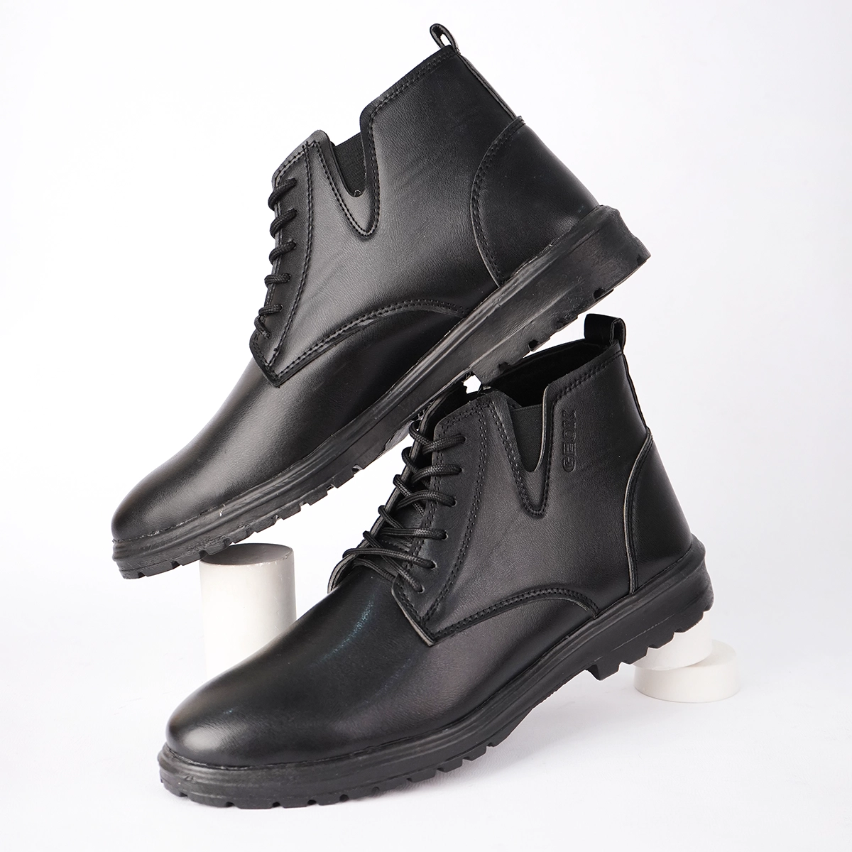 نیم بوت مردانه مشکی مدل GEOX