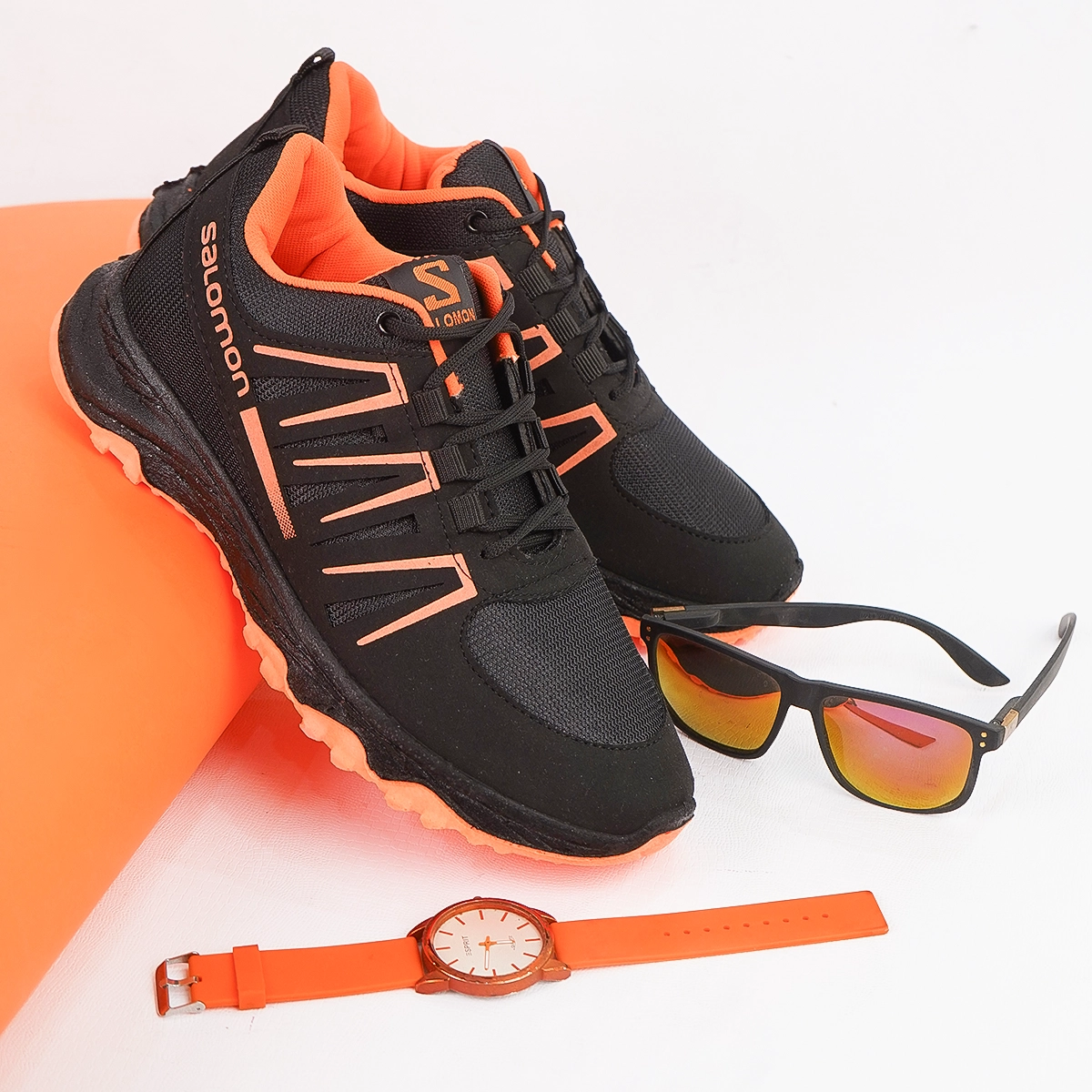 کفش ورزشی مردانه مشکی نارنجی Salomon مدل BAHRAM