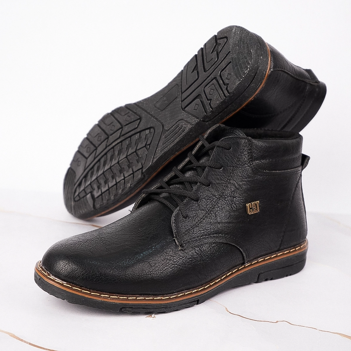 نیم بوت cat سوگو مشکی مردانه مدل keyvan