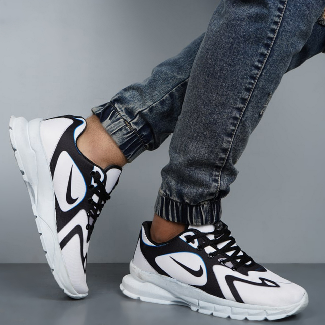 کفش ورزشی سفید مشکی مردانه Nike مدل Bevis