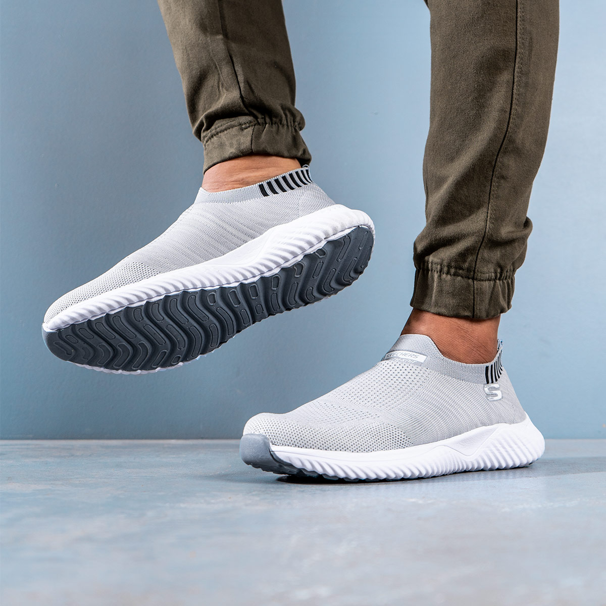 کفش ورزشیSKECHERS مردانه طوسی روشن مدل Balini-